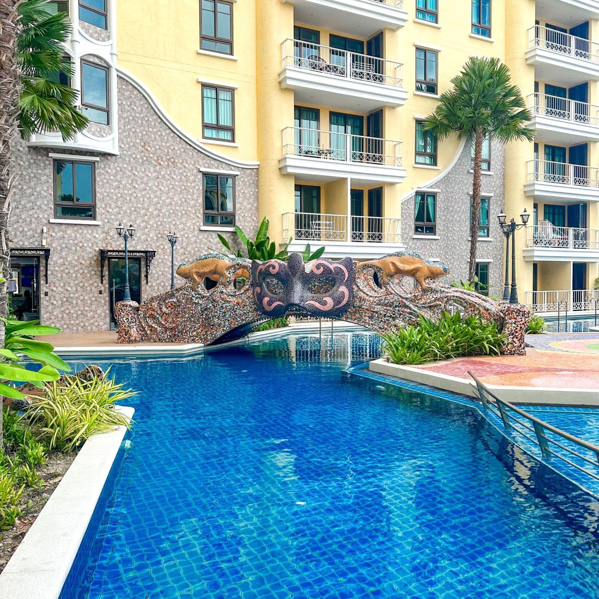 Espana Resort Jomtien Beach Pattaya Praia de Jomtien Exterior foto